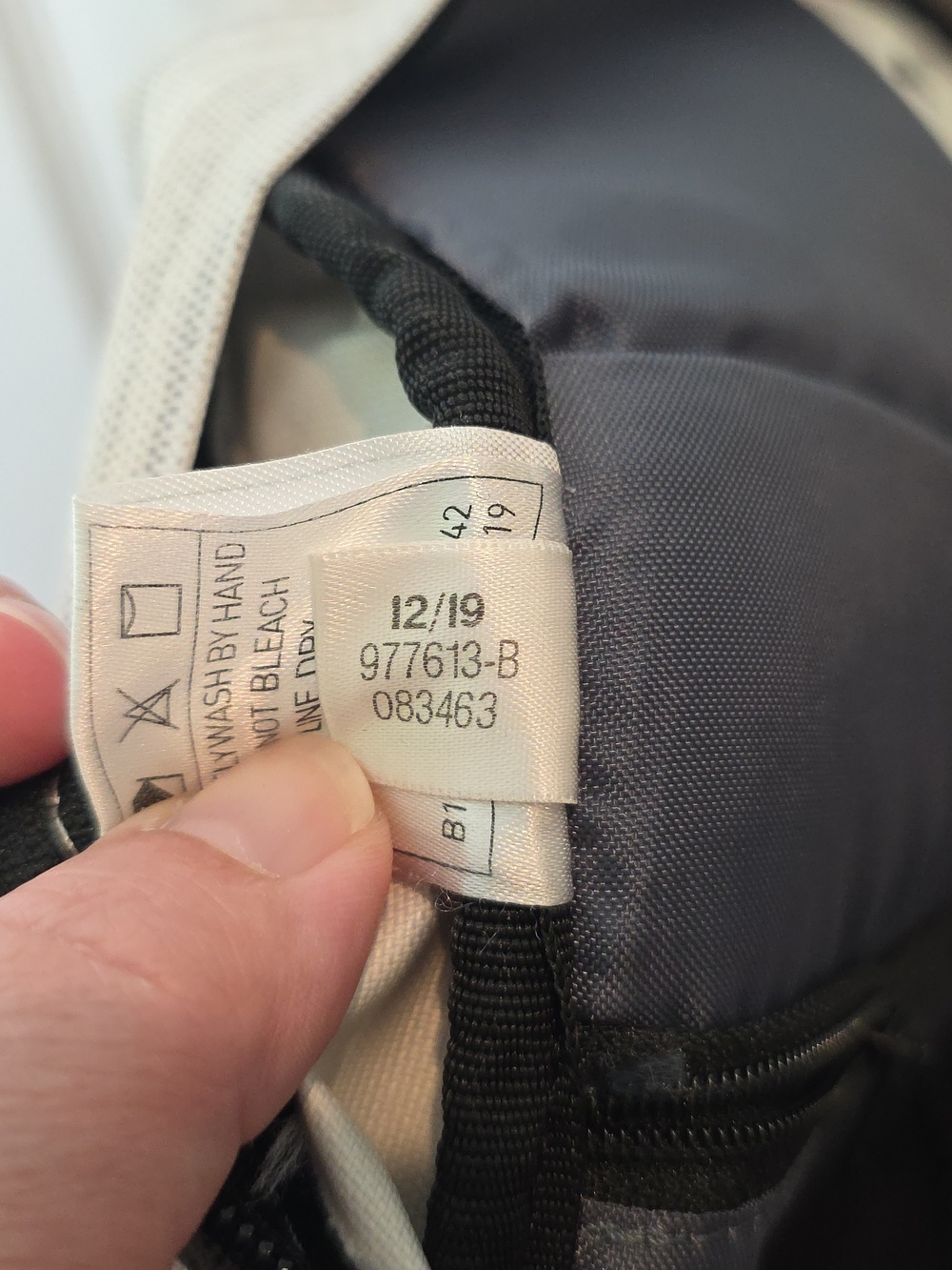 Adidas Prime 6 Backpack in Two-Tone Black/White Unisex - Picture 15 of 15